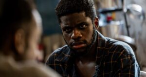 Lucas Popeta estreia em ‘Impuros’ como meio-irmão de Evandro