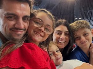 Mariana Uhlmann, Esposa de Felipe Simas, Passa por Cirurgia de Emergência Após Susto
