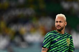 Neymar atualiza bio do Instagram horas antes de ser anunciado na convocação
