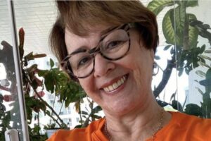 Nívea Maria Reflete Sobre Carreira Histórica na TV: ‘Não Deu Para Parar’