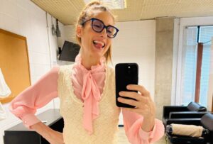 Paola Carosella se solta no humor com Tatá Werneck e Eduardo Sterblitch