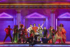 Família de Paulo Gustavo celebra sonho do ator com musical emocionante