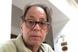 Pedro Cardoso fatura bolada ao reviver Agostinho Carrara na Globo