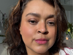 Amiga revela flerte de Preta Gil com atriz de Hollywood da série ‘Hacks’