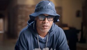 Ronaldinho Gaúcho enfrenta revolta após episódio envolvendo crianças