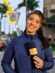 TV em Crise: Jornalistas Fazem Tudo Sozinhos e Profissão Perde Essência