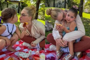 Virginia Fonseca aproveita feriado para piquenique com os filhos