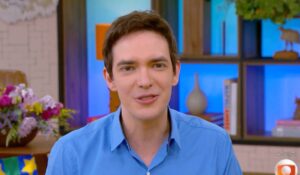 Alessandro Jodar Se Declara Para Esposa ao Vivo: Momento Emocionante na TV