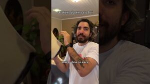 Amo do Boi do Garantido Exibe sua Coleção Impressionante!