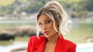 Andressa Urach lança primeiro clipe como MC Ímola no funk