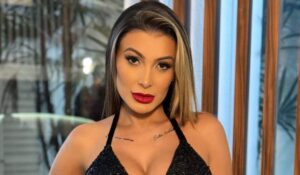 Andressa Urach relata incômodo inusitado e deixa fãs intrigados