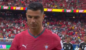 Treinador de Portugal explica por que manteve Cristiano Ronaldo em campo na Copa!