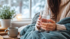 Cuidado no Inverno: Especialista Alerta para Desidratação Silenciosa que Prejudica os Rins