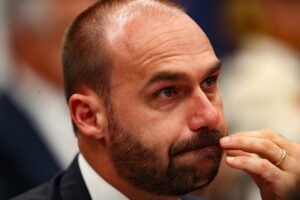 Eduardo Bolsonaro condenado pelo STF a 4 anos e 2 meses de prisão