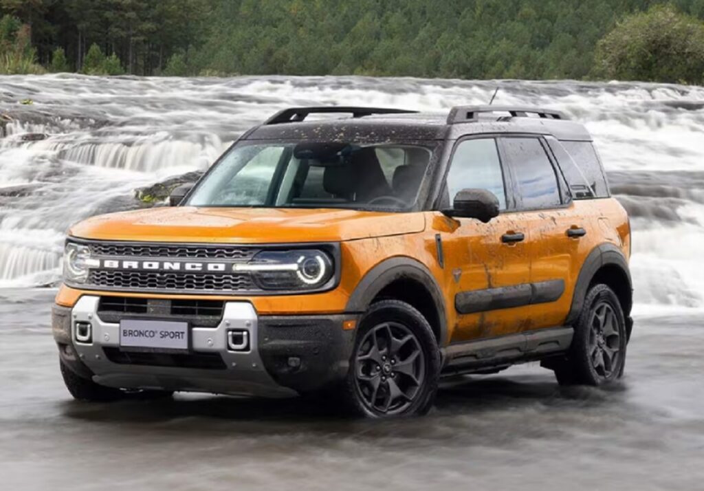 Ford anuncia recall urgente para Bronco e Maverick por defeito perigoso na suspensão