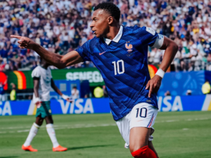 Mbappé empata com Ronaldo Fenômeno em gols históricos de Copa do Mundo