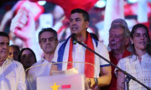 Presidente do Paraguai decreta feriado após seleção derrotar Alemanha; país celebra histórico