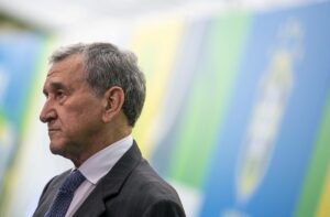 Parreira Apresenta Melhora Significativa, Deixa Sedação