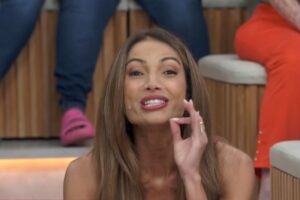 Patrícia Poeta tem reação de susto ao vivo na Globo com revelação de ex-BBB