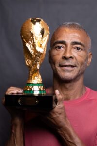 Romário domina redes sociais e viraliza com análises da Copa 2026