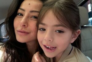 Filha de Sabrina Sato opina sobre gênero do bebê e surpreende a apresentadora