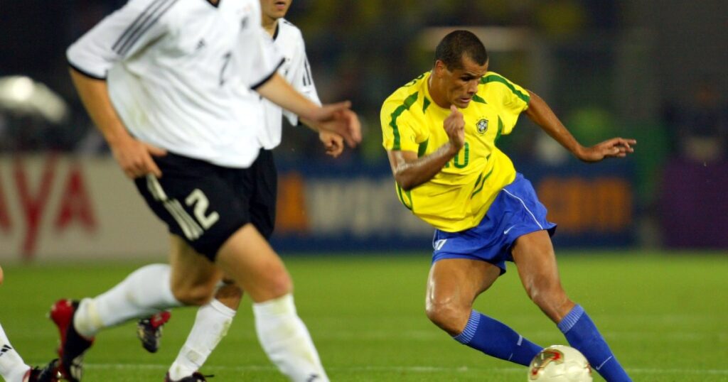 Seleção Brasileira 2026: O Mesmo Fantasma de 2002 Voltou a Assombrar