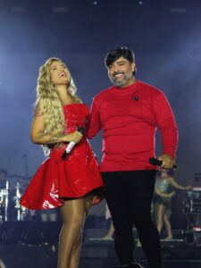 Banda Seu Desejo Conquista Multidão no São João de Serrinha