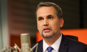 Teto do MEI vai subir para até R$ 140 mil: confira o que muda