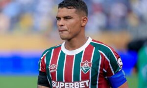 Thiago Silva volta ao Fluminense: ‘Histórias que nunca têm fim’