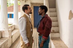 A Nobreza do Amor: Tonho parte para cima de Mirinho após vilão tentar beijar Alika