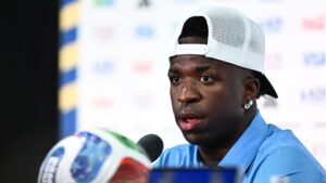 Vinicius Junior viraliza em análise de especialista: como ele fala mesmo?