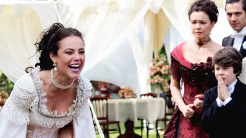 Melissa enfrenta humilhação em cena de casamento na novela Além do Tempo
