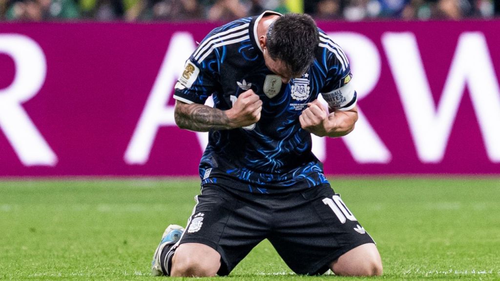Argentina Lidera em Viradas Emocionantes na Luta pela Quarta Estrela
