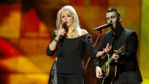 Bonnie Tyler Falece: A Lenda do Rock Se Despede com Mensagem Tocante