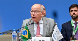 Brasil Rebate Acusações dos EUA e Vai à Luta Contra Tarifa de 25%