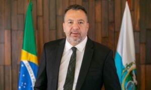 PF Descobre Mega Esquema de R$ 7,6 Bilhões e Atinge Pré-Candidato ao Senado no RJ