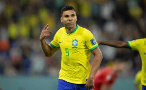 Casimiro Não Segura o Choro em Entrevista Após Jogo Emocionante