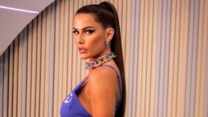 Deborah Secco passa por susto: arma apontada contra ela em briga de trânsito