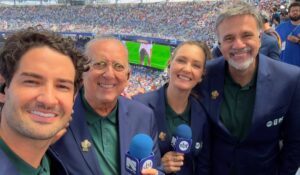Galvão Bueno se emociona com homenagem do SBT em despedida das Copas do Mundo