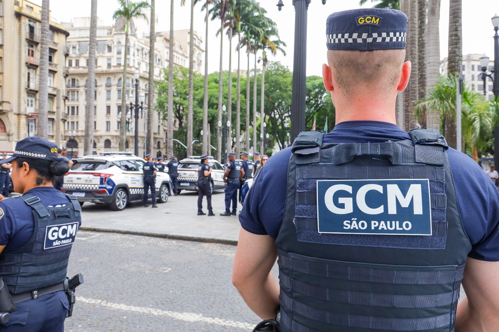 Tragédia no Centro de SP: GCM morre em disparo acidental dentro de viatura