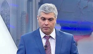 Joel Datena se emociona ao vivo com morte de artista: ‘Meu Deus do Céu!’