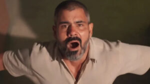 Juliano Cazarré solta alerta e mexe com a gente: Celular rouba a infância