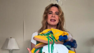 Luciana Gimenez Fica Furiosa com Mala Encalhada Após Brasil Sair da Copa