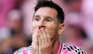 Messi Reage ao Ser Revistado no Aeroporto de Miami