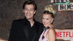 Millie Bobby Brown se abre sobre a maternidade e emociona fãs