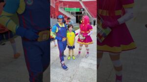 Mundo de Kaboo: O Maior Evento de Troca de Figurinhas do Mundo!