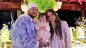 Polêmica! Filha de Neymar não aparece na Copa e web explode