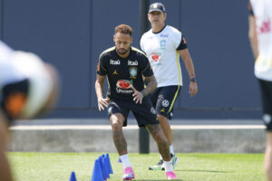 Neymar tem data para volta ao Santos, mas futuro ainda é uma incógnita