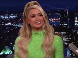 Paris Hilton Vê Internato Fechado Após Denúncias