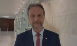 Treta no Senado: líder do PT ameaça eleger Alcolumbre como ‘inimigo’!